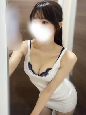 Spur（シュプール） 与田 ちなつ