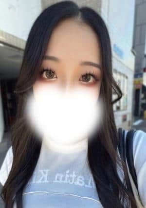 RESEXY（リゼクシー）金山ルーム 黒崎 えり
