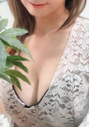 Mrs Crystal（ミセスクリスタル）名駅ルーム 音羽