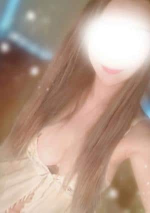 Pure White（ピュアホワイト） 椎名　みな