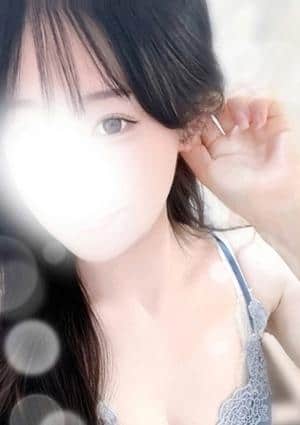 Pure White（ピュアホワイト） 白石　あかね