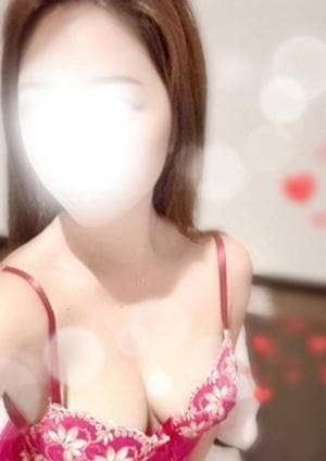 Pure White（ピュアホワイト） 戸高　ふうか