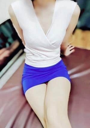 エステティシャンの彼女 うみ