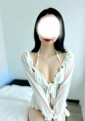 エステティシャンの彼女 ゆうこ