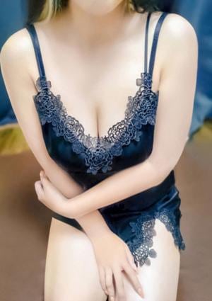 エステティシャンの彼女 キキ