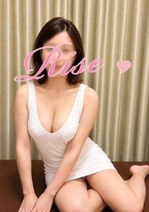 RISE（リゼ）新宿店 花尻