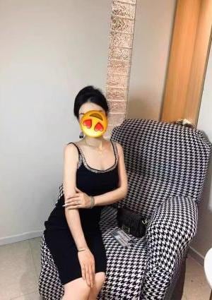 one by one（ワンバイワン） ジュリちゃん