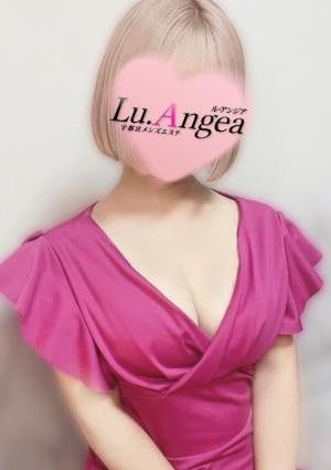 Lu.Angea（ル･アンジア） 佳奈【かな】