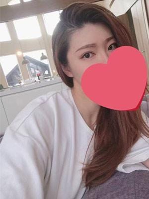 愛の憩 りな