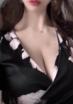 R40（アールフォーティー） ななみ