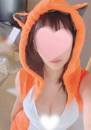 きつね める
