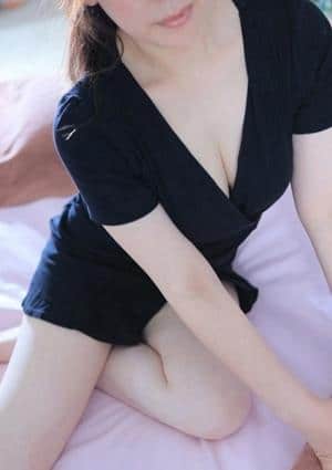 larus（ラルス） あかり