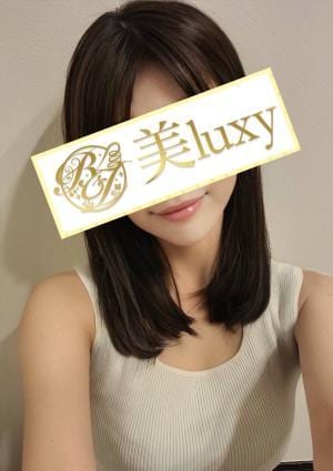 美LUXY 前川みこ