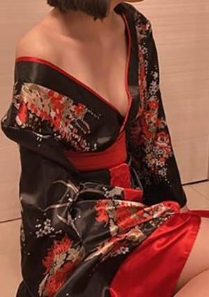 ラヴィアンローズ 穂乃果（ほのか）
