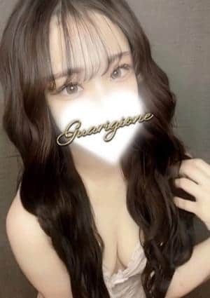 横浜・関内 Guarigione（グアリジョーネ）本店 篠田　ひなの