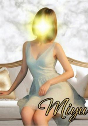 ORIENTAL SPA（オリエンタルスパ） 白鳥　美優