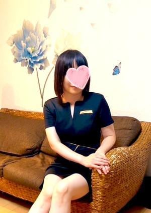 栃木県佐野市ワンルーム型メンズエステ 癒しのスパ 前田ともみ