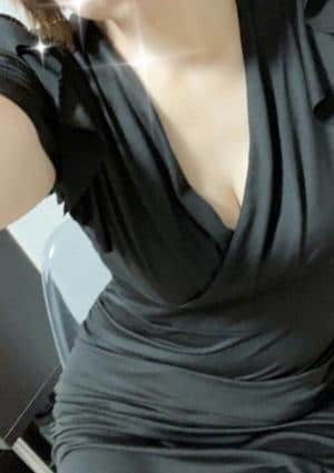 Mrs.ni-na（ミセス ニーナ） りん