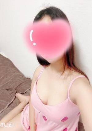 天華 えみ