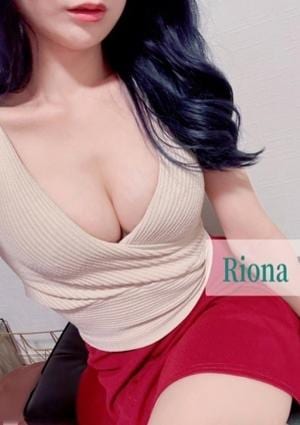 サウダージ東京 りおな