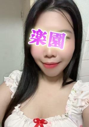 楽園 ももか