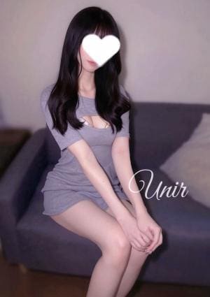 unir（ユニル） 灰原すみれ