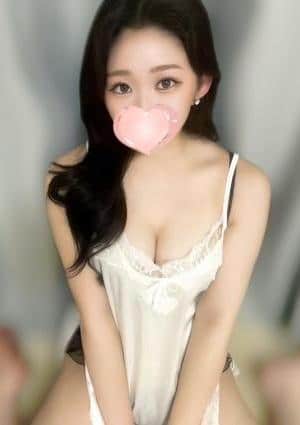 Eden（エデン） ひづき【色気溢れるスタイル抜群美女♡】