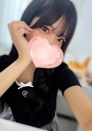 Eden（エデン） ひか【超絶神スタイル♡キレカワ美女】