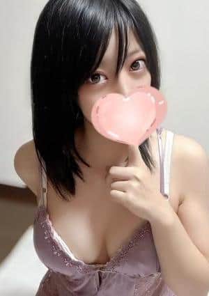 Eden（エデン） りるか【アイドル級ビジュアル♡奇跡のGカップ】