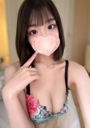 Eden（エデン） 三島店 みおん【絶妙なドキドキ感♡綺麗系美女】