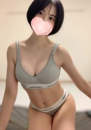Eden（エデン） 三島店 みえ【清楚美人♡最高峰の施術】