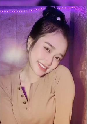 姫夢（ひめ） 新人：えみちゃん/本人保証