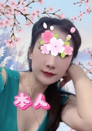 L（エル） 【中国人】しんしんさん　30代