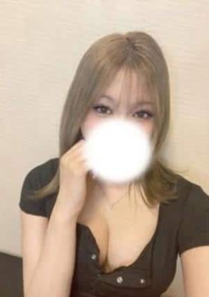 ヴェニーレ せりな