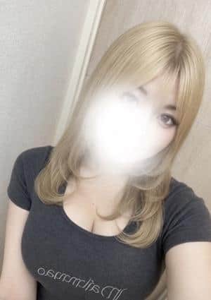 ヴェニーレ せりな