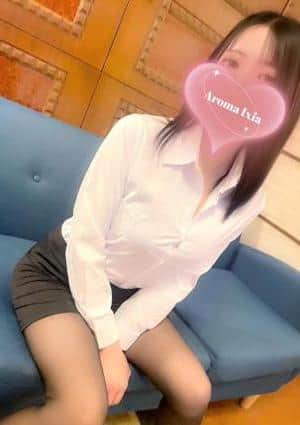 Aroma Ixia 藍原まな