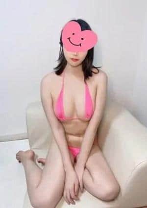 アロマフェニーチェ 新大阪店 りり