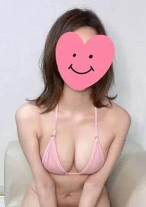 アロマフェニーチェ 新大阪店 奈美
