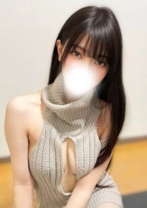 THREE（スリー） なつき