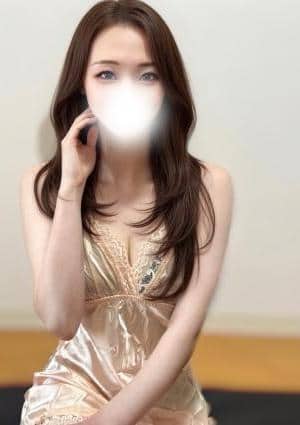 THREE（スリー） すず