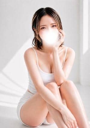 THREE（スリー） みらい