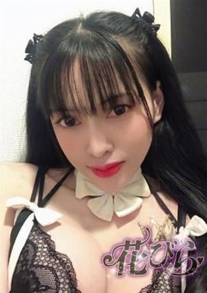 花びら まりな