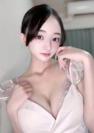 MERFOIS（メルフォア） 玲於奈（レオナ）