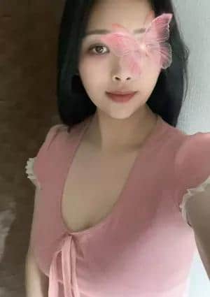 ELLE なお