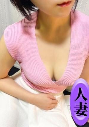 美魔女エステ 谷地ひとか