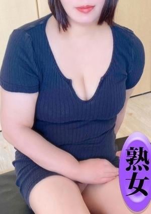 美魔女エステ 伊瀬くろこ