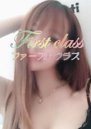 First Class（ファーストクラス）朝霞店 りさ