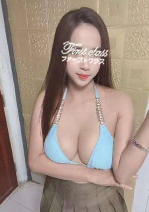 First Class（ファーストクラス）朝霞店 ゆみ