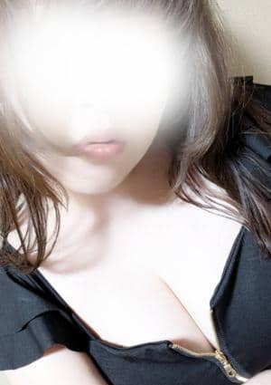 milimili 霧島あやめ