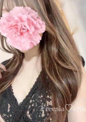 Freesia（フリージア） えりか